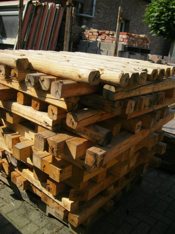 1,5 kuub pallet brandhout Amerikaans grenen Douglas hout Buitenleven